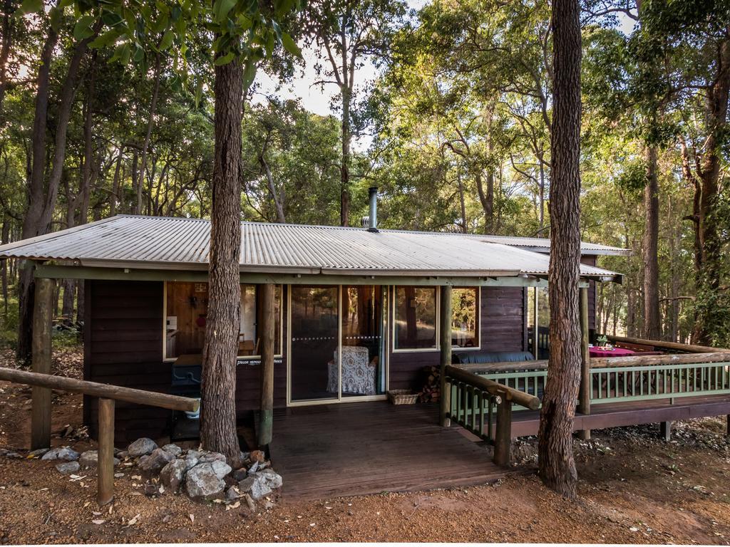 Balingup Heights Hilltop Forest Cottages Exterior photo